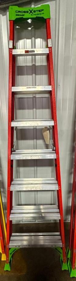 Louisville 8' step ladder, model FXS1508, located in Mt. Pleasant, IA.
