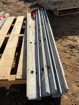(6) 4' L corner, Western Aluminum Concrete Forms, Smooth, 6-12 Hole Pattern, Located in Latham, NY.