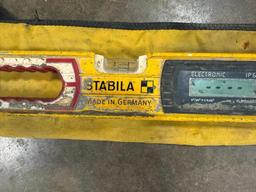 Stabila IP65 Electronic 48" Level