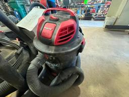 (5) Shop Vacs