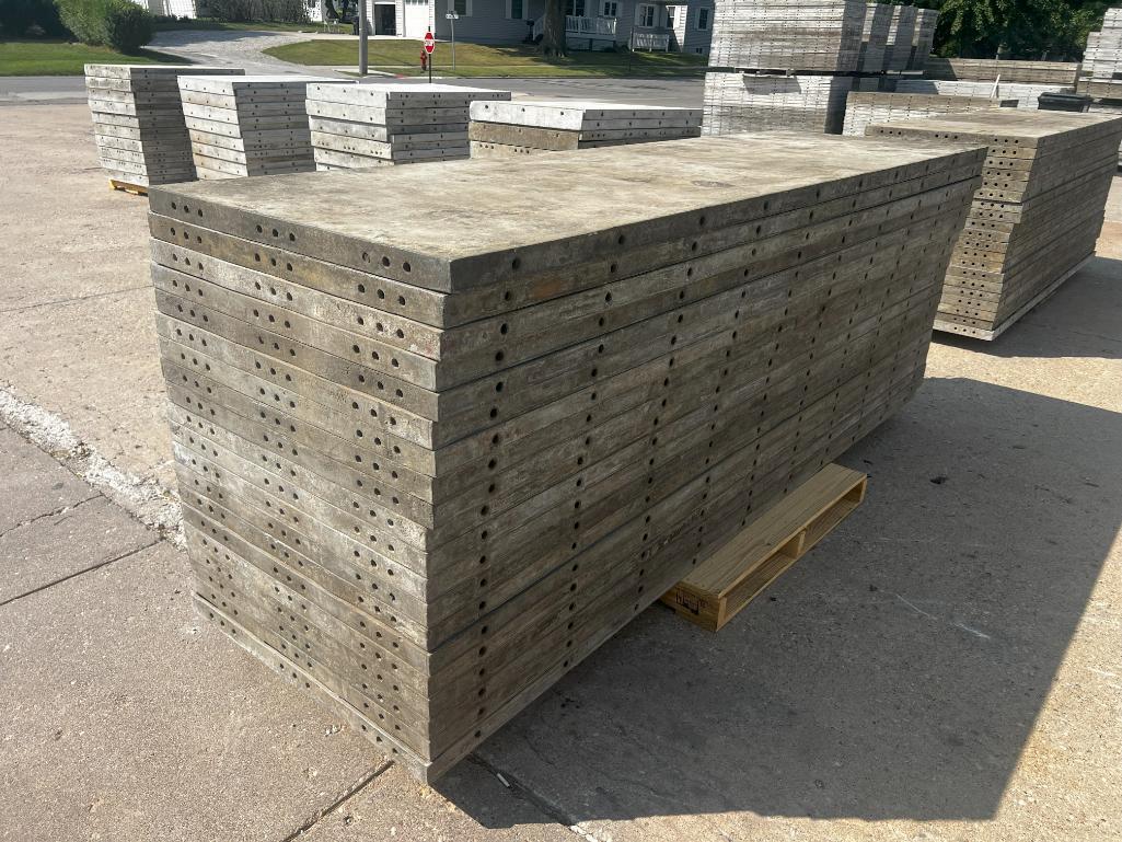 (20) 36" x 10' Smooth, 6-12 Hole Pattern, Wall-Ties Aluminum Concrete Forms