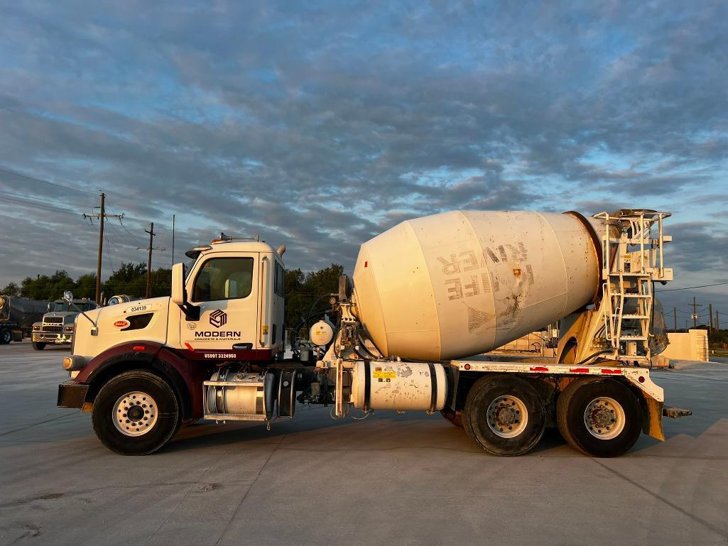 2017 Peterbilt 567 6X4 Concrete Mixer Truck