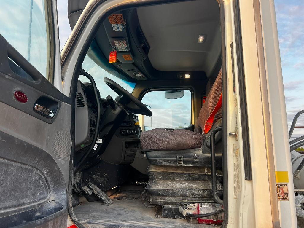 2017 Peterbilt 567 6X4 Concrete Mixer Truck