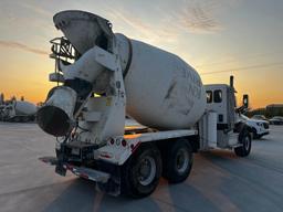 2017 Peterbilt 567 6X4 Concrete Mixer Truck