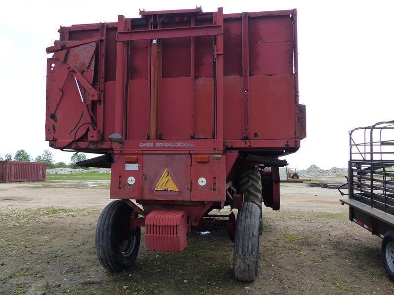 CASE IH 2044 4 ROW COTTON PICKER