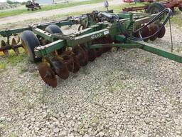 JOHN DEERE MODEL-EH1H1 12 FT TANDEM DISC