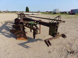 JOHN DEERE 5 BOTTOM MOLDBOARD PLOW