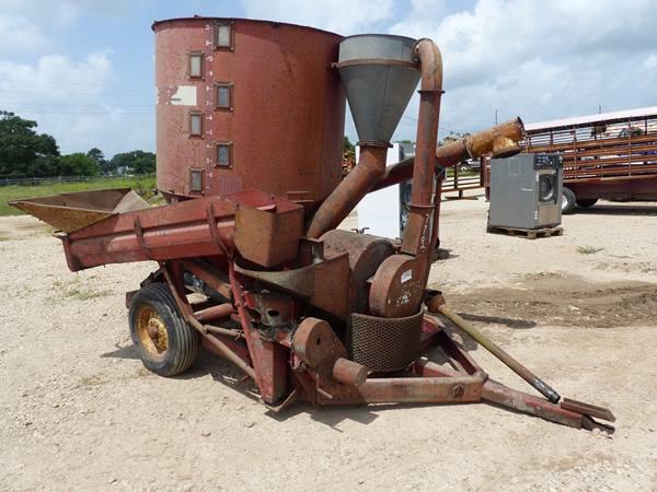 GEHL 65X GRINDER MIXER