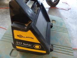 GALLAGHER 517 SOLAR POWERED FENCE CHARGER