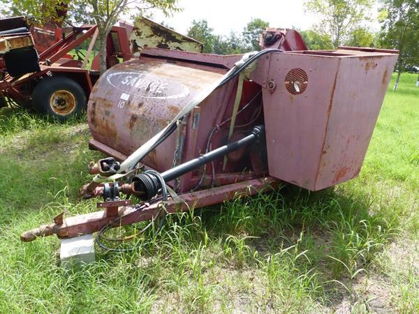 SAVAGE 8061 PECAN HARVESTOR