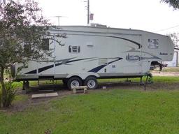 2004 SALEM BY FOREST RIVER 30' FIFTH WHEEL CAMPER