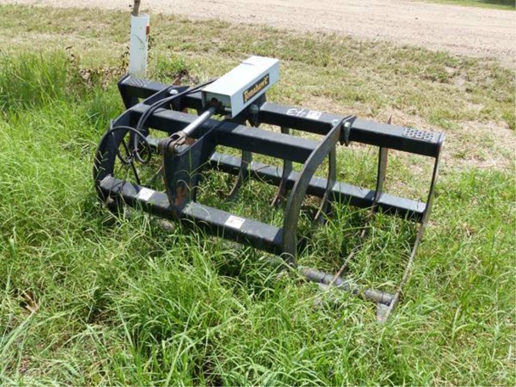 MAHINDRA MAX26XL HST TRACTOR W/FE LOADER