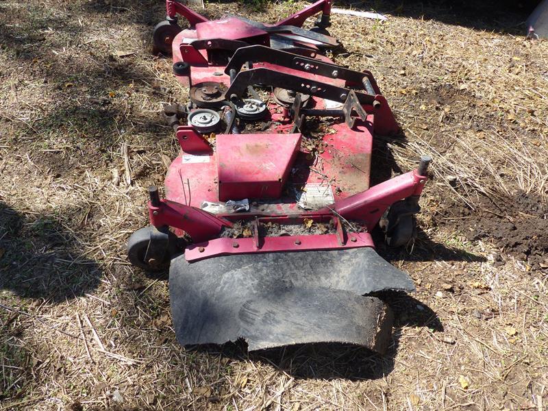 MAHINDRA MAX26XL HST TRACTOR W/FE LOADER