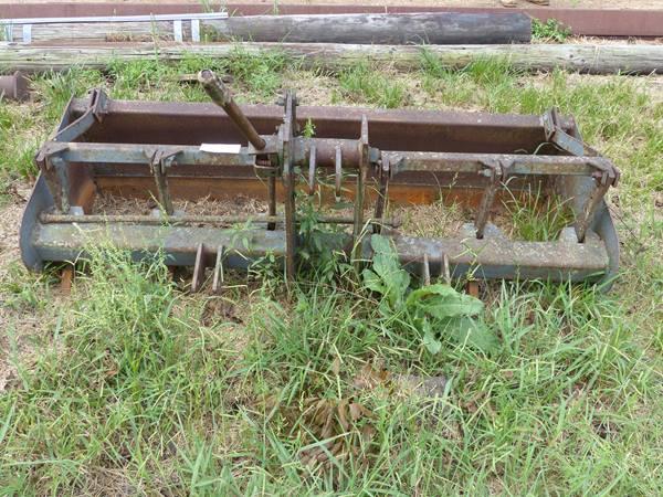 MODERN 6' 3 PT BOX BLADE W/SCARIFIERS