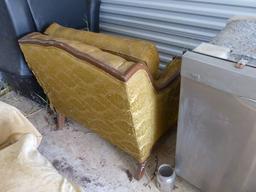 SOFA, 2 CHAIRS & OTTOMAN