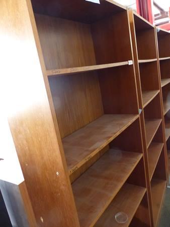 3 PARTICLE BOARD BOOK SHELVES