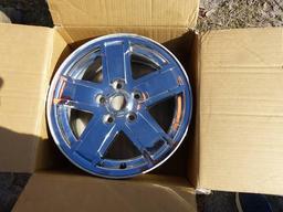 CHROME 5 LUG WHEEL  17 X 8 (USED)