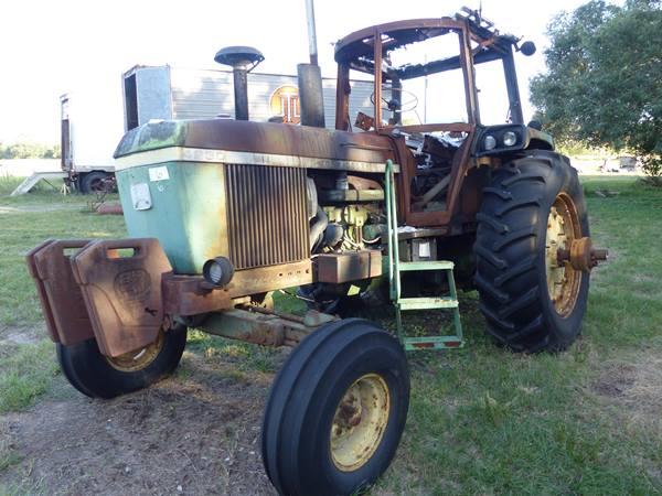 JOHN DEERE 4230 TRACTOR