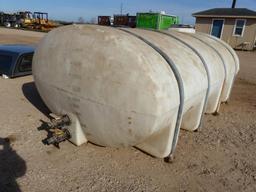 2000 GALLON POLY TANK