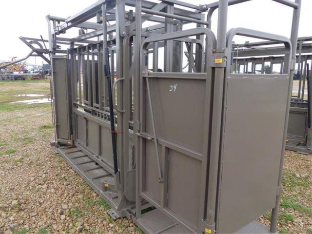 HEAVY DUTY SQUEEZE CHUTE W/MANUAL HEADGATE &