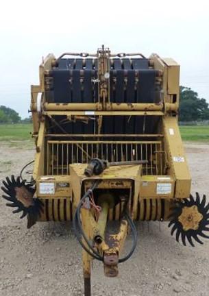 VERMEER 605H ROUND BALER