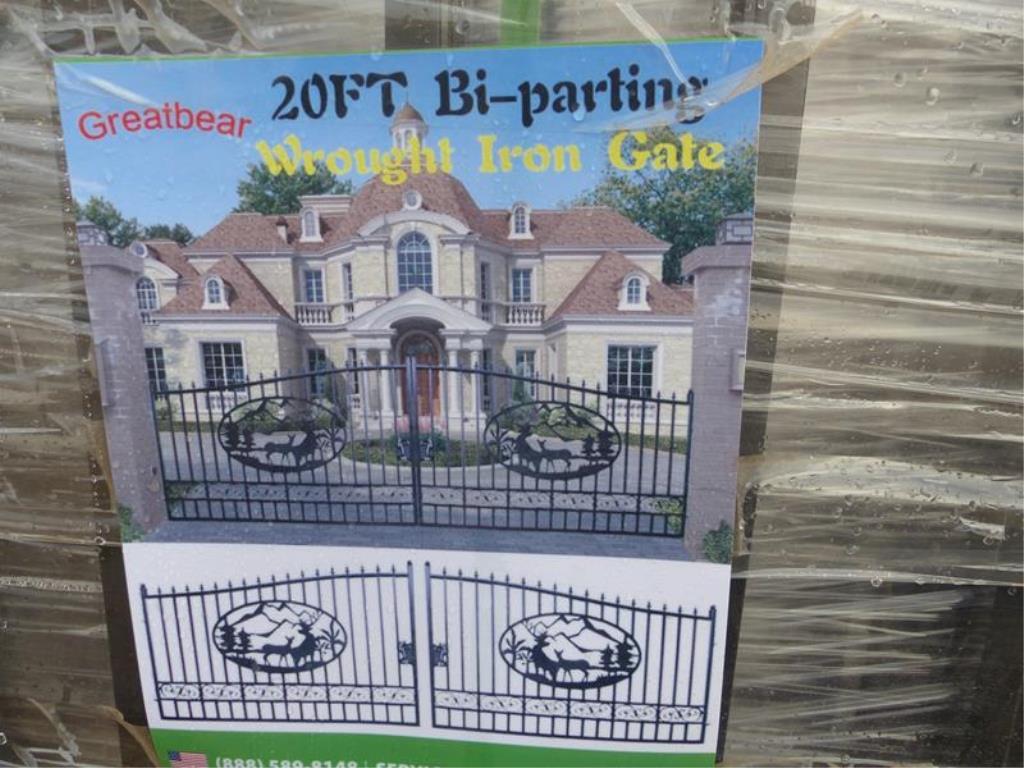 20' BI-PARTING IRON GATES W/DEER IN MIDDLE