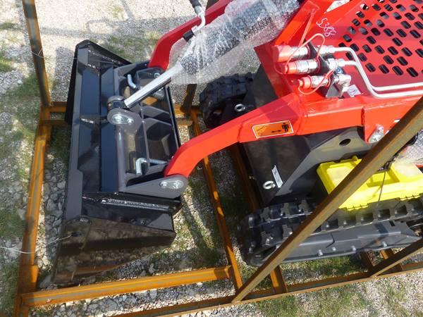 AGT MINI SKID STEER  YSRT14
