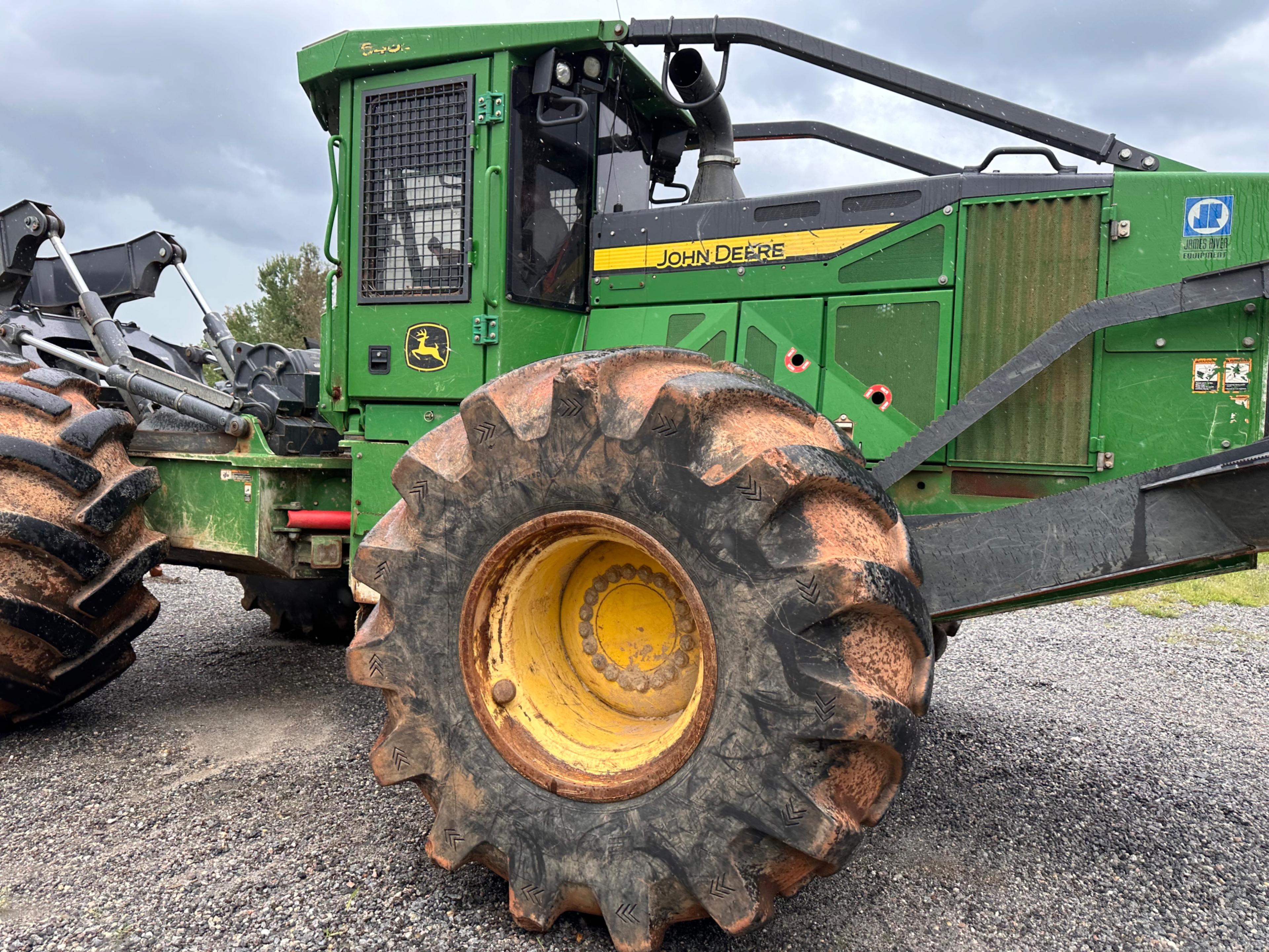 2017 John Deere 648L Skidder