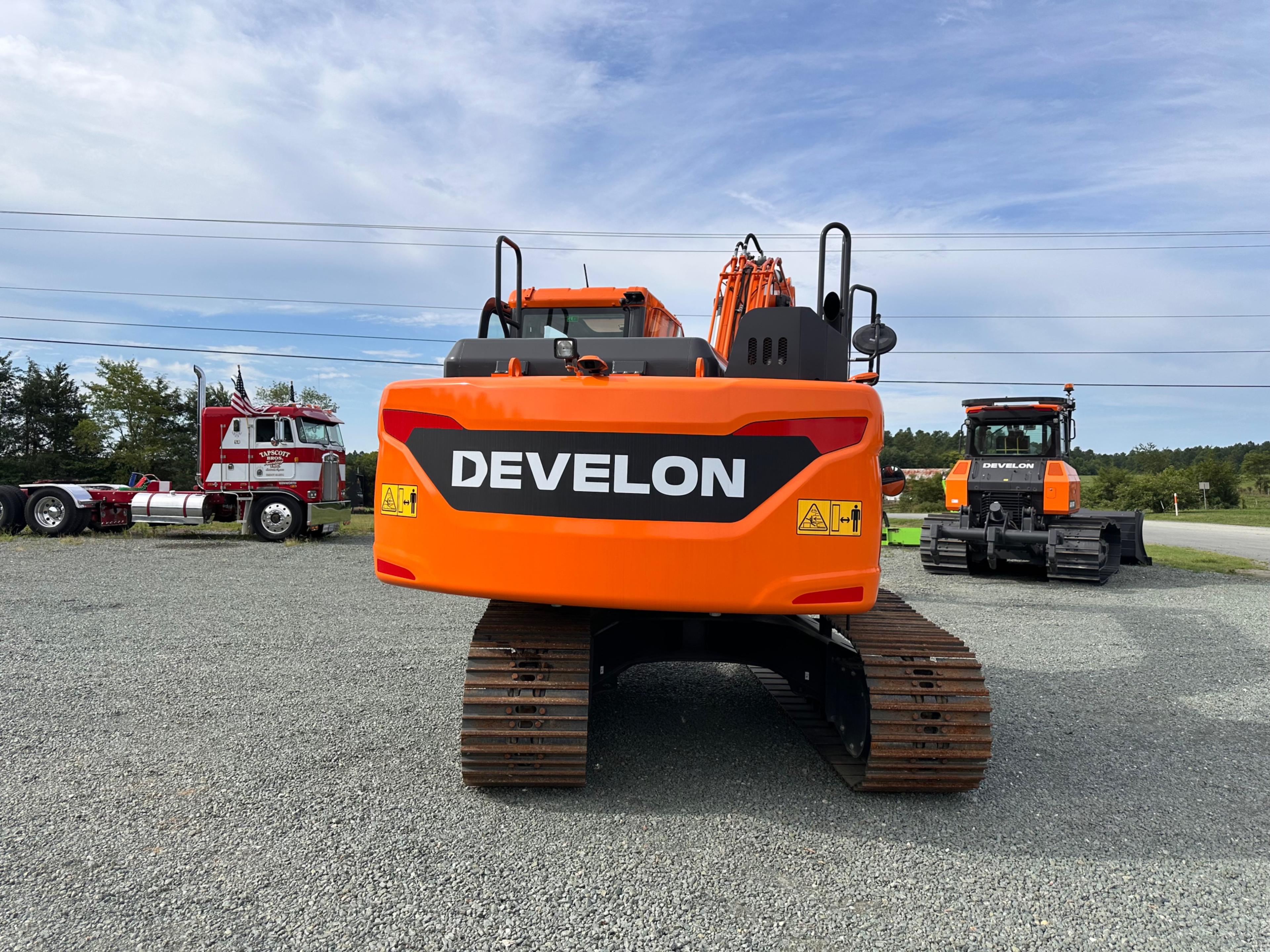 Develon DX170LC Excavator