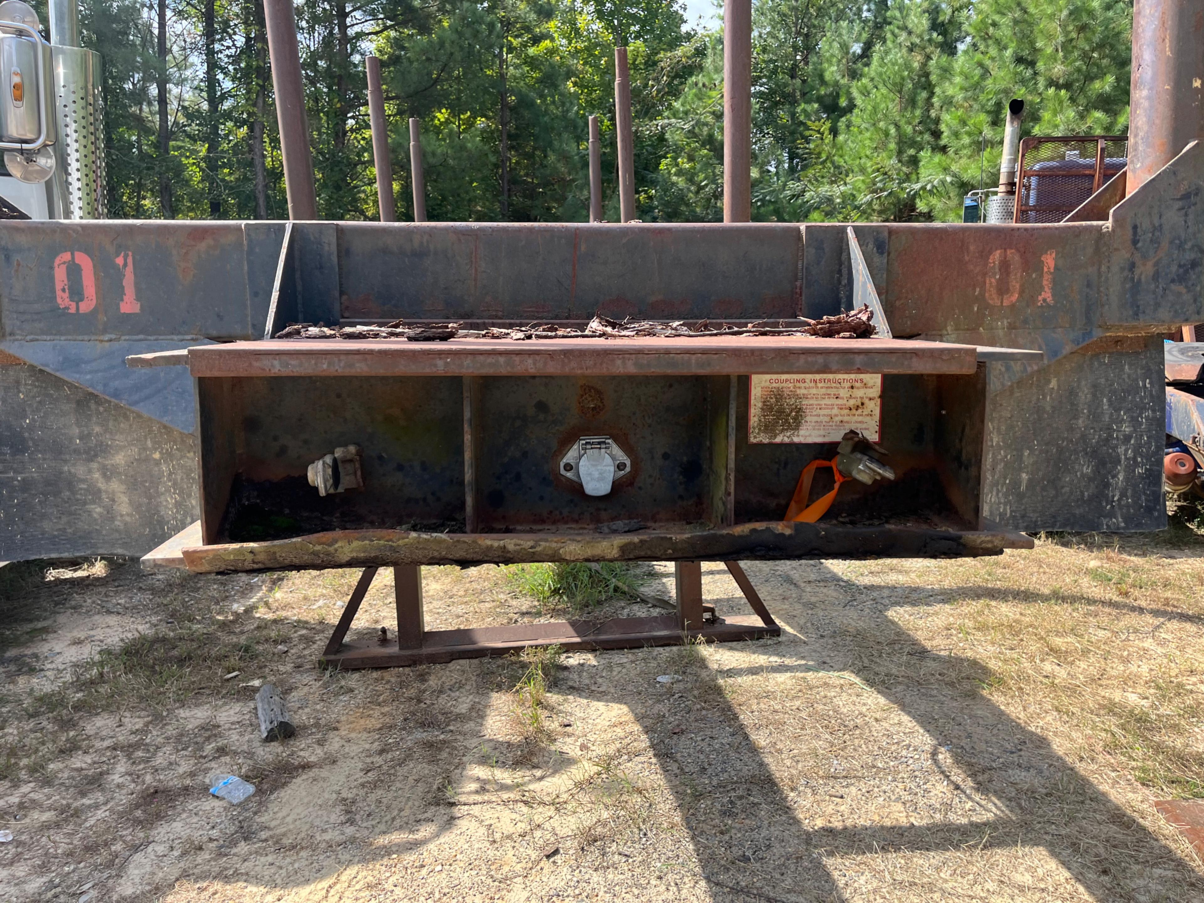 1996 Clark Log Trailer