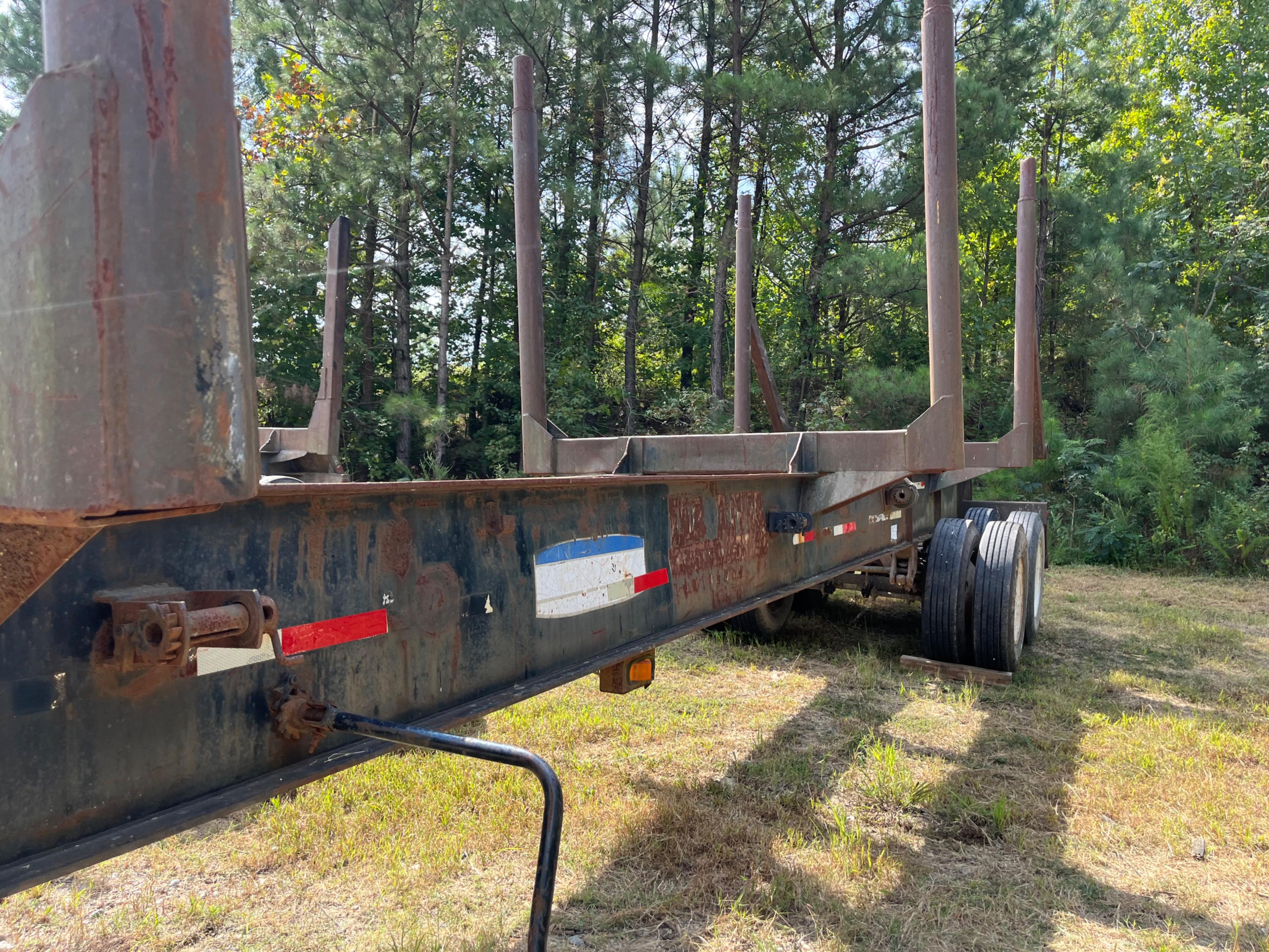 1996 Clark Log Trailer