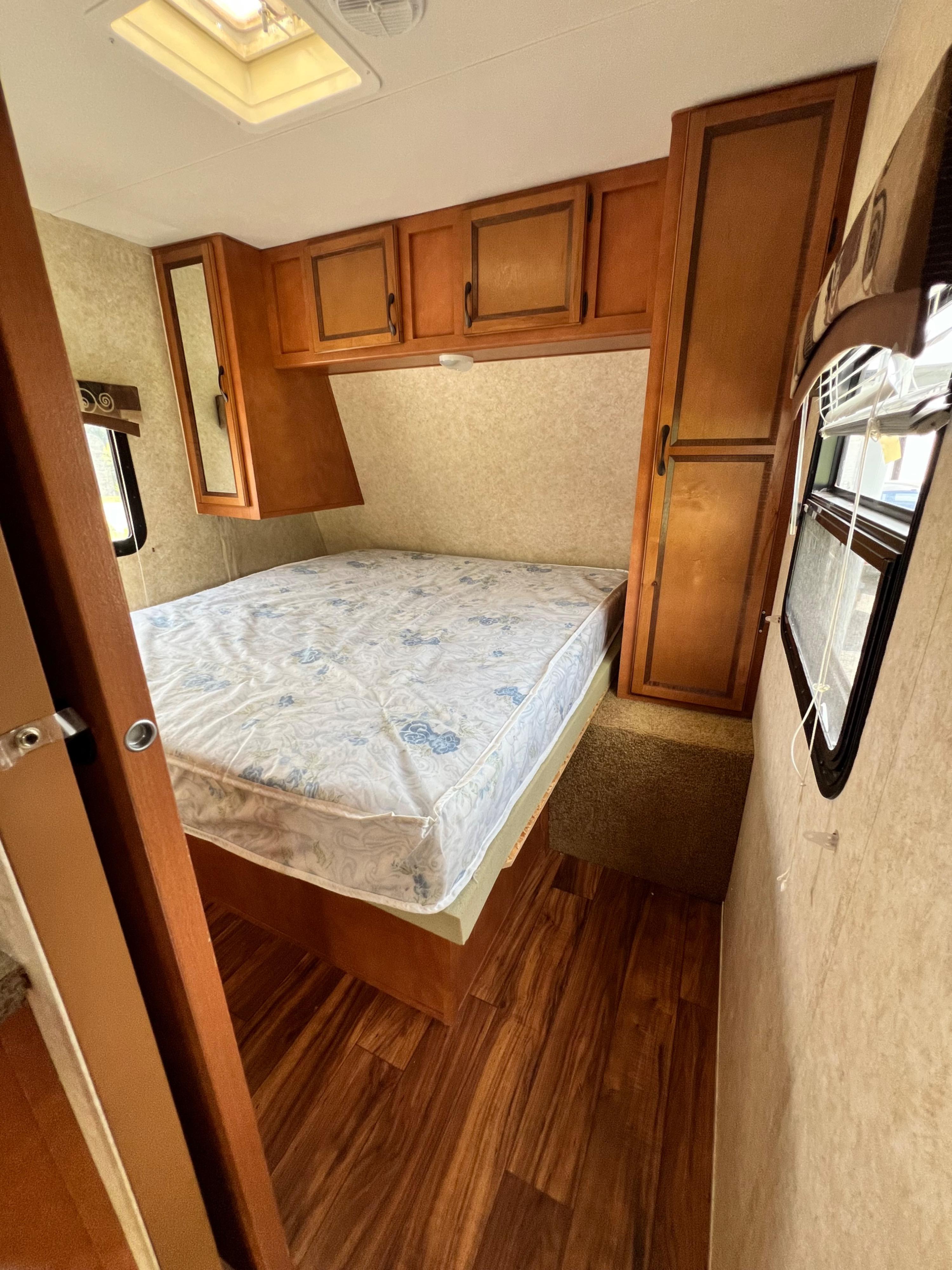 2013 Gulf Stream Track & Trail 27 RTH Trailer