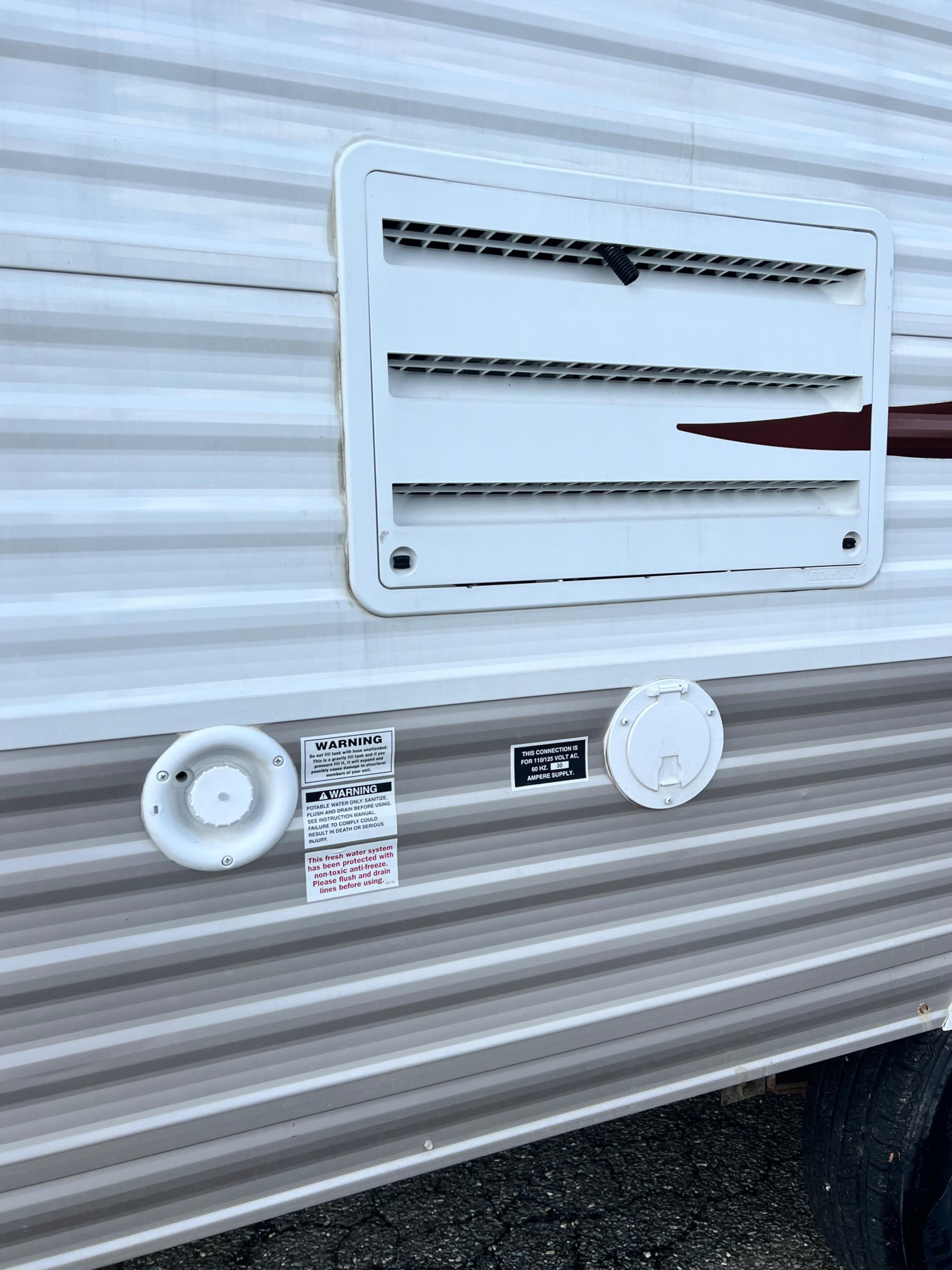 2013 Gulf Stream Track & Trail 27 RTH Trailer