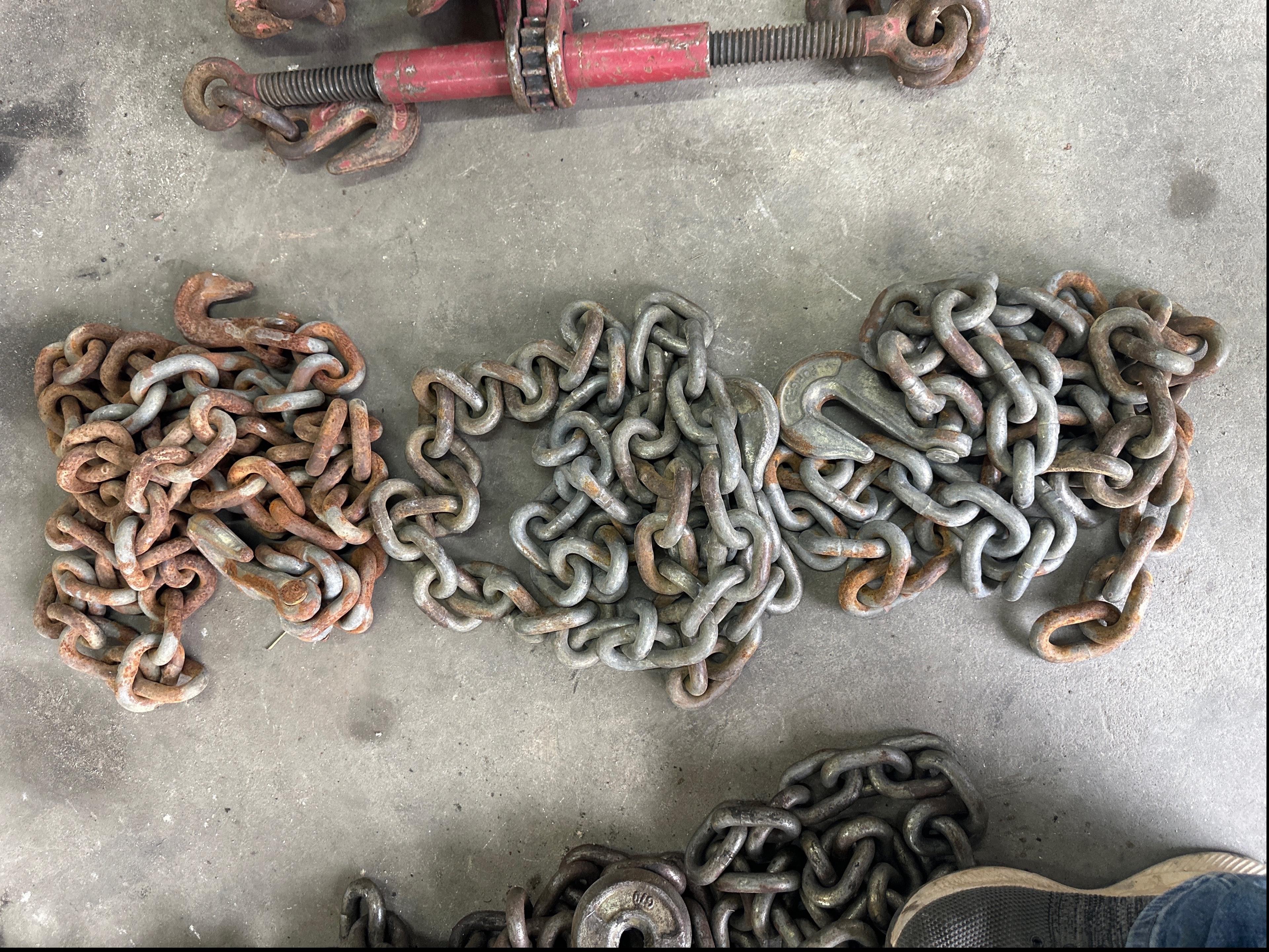 Lot of (3) Chains Grade 70