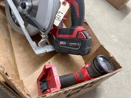 Milwaukee Lithium Skill saw & Light