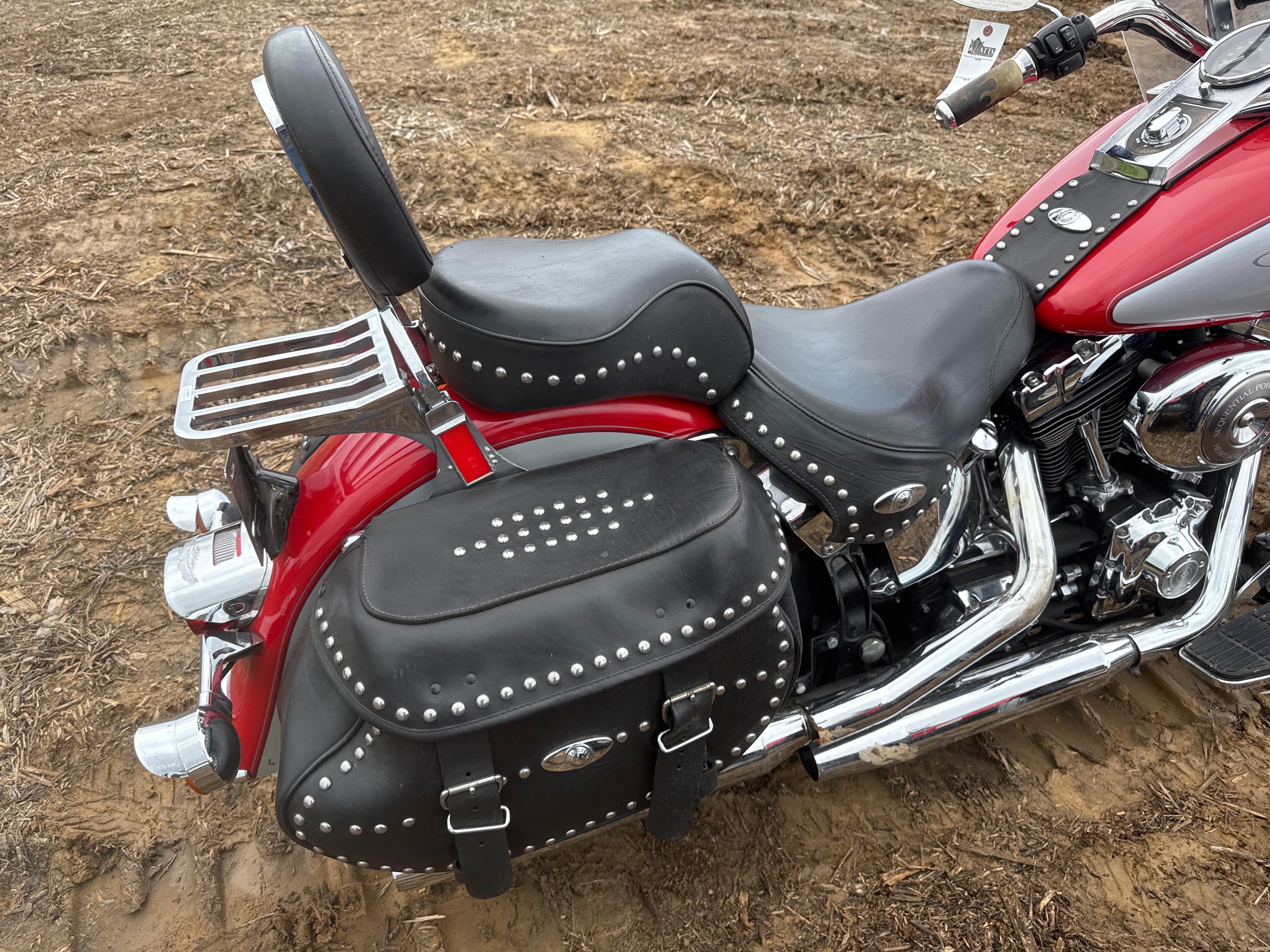 2002 Harley-Davidson Softail  FLSTCI Motorcycle