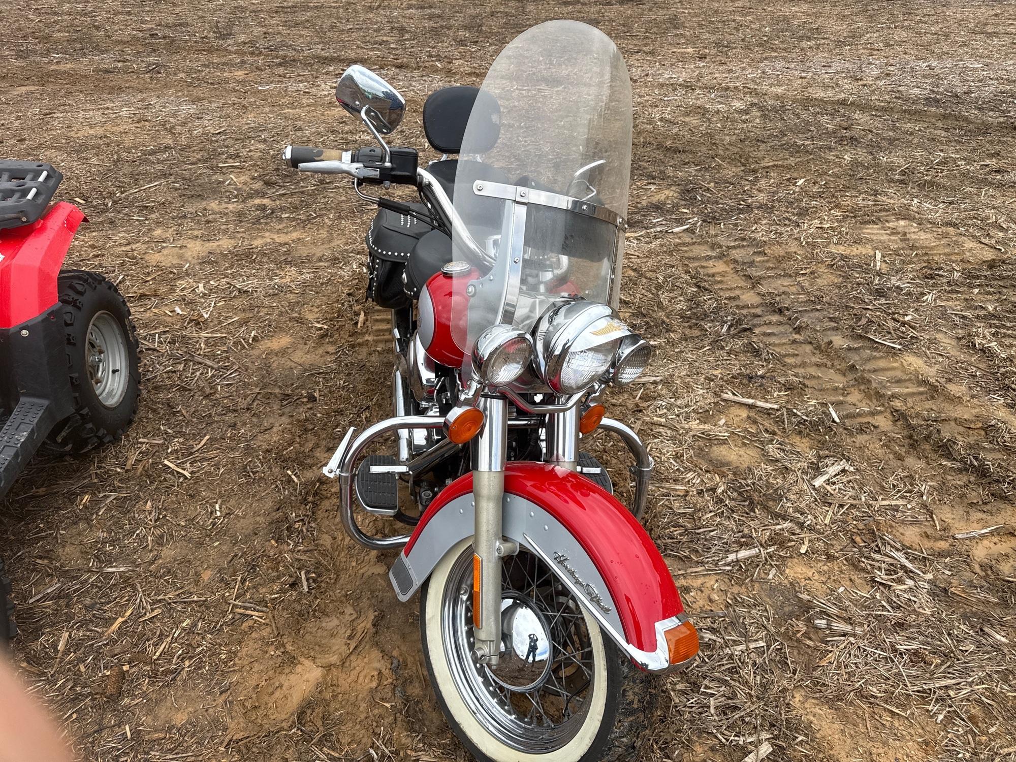 2002 Harley-Davidson Softail  FLSTCI Motorcycle
