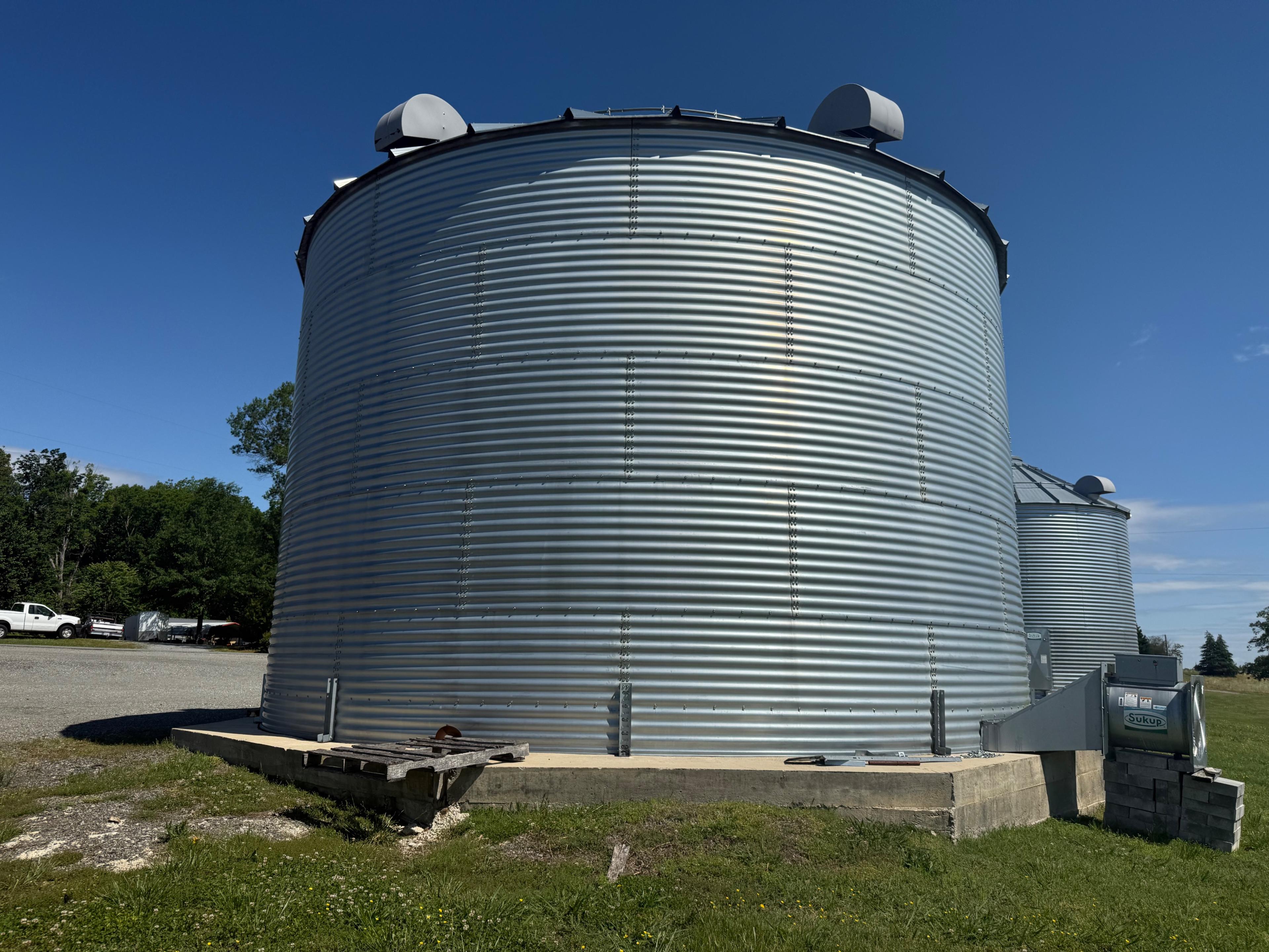 Sukup 10,000 BU Grain Bin