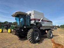 Agco Gleaner R62 Combine