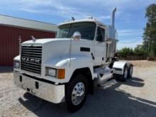 2001 Mack CH613 Truck