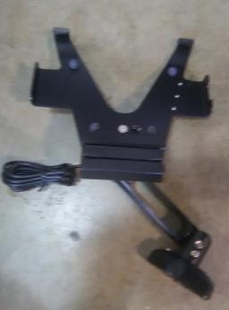 REVEL UNIVERSAL ARM STAND/MOUNT FOR TABLETS MODEL REV12-B