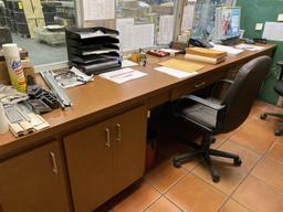LOT CONSISTING OF MANAGERS OFFICE