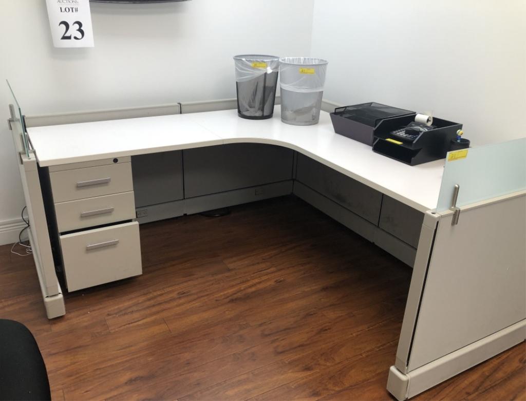LOT OFFICE SUITE