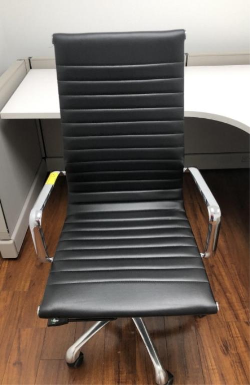 LOT OFFICE SUITE