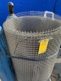 ROLL OF STAINLESS MESH