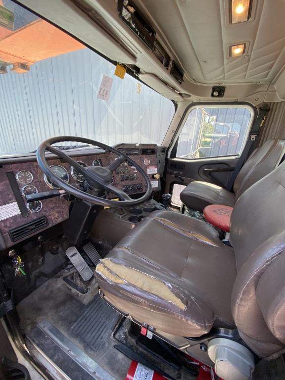 2002 INTERNATIONAL CRANE (MODEL 1300) TRUCK (TRUCK 11)