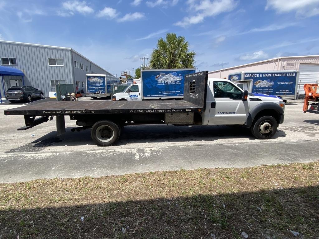 2013 FORD F550 SUPER DUTY FLATBED