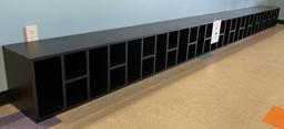 FORMICA SNEAKER CUBBY