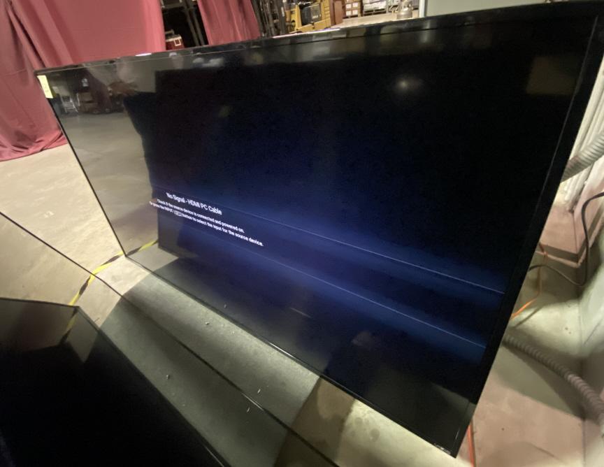 70" VIZIO CLASS 4K SMART XLED HOME THEATER DISPLAY