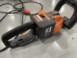 WORX CORDLESS HEDGE TRIMMER